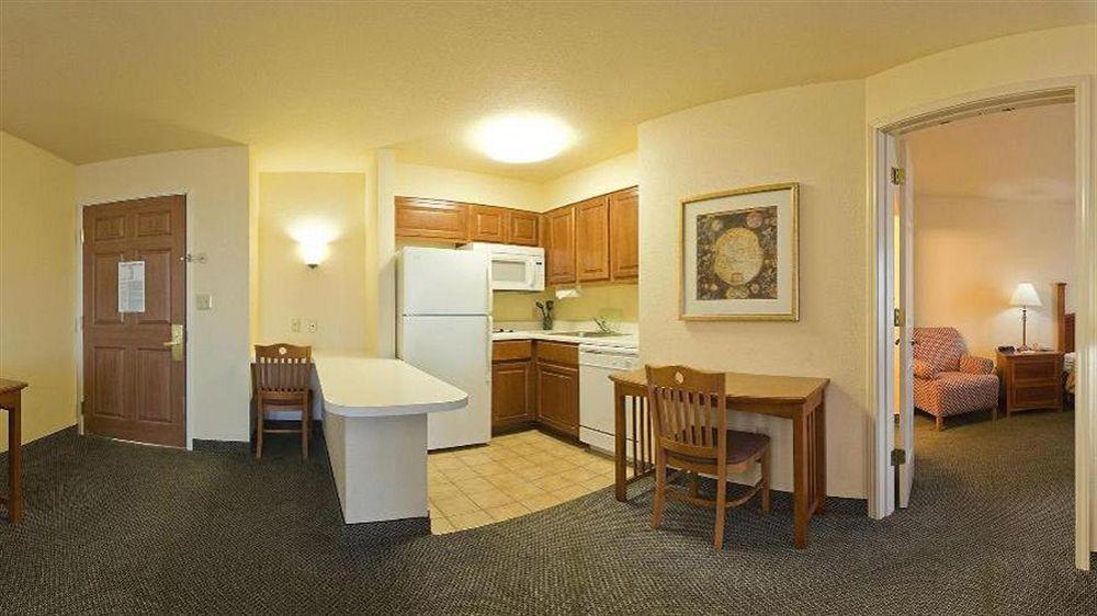 Staybridge Suites Hotel Springfield South, An Ihg Hotel Eksteriør bilde